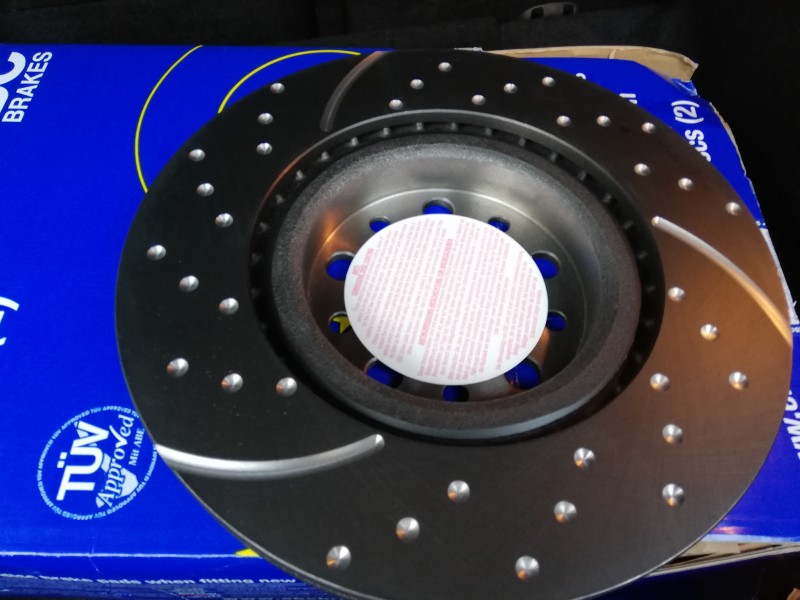 2AA006A9-0ECF-4FFD-A5FD-128549C2B62A.jpeg (2.99 Mio) Vu 4683 fois Durites renforcées