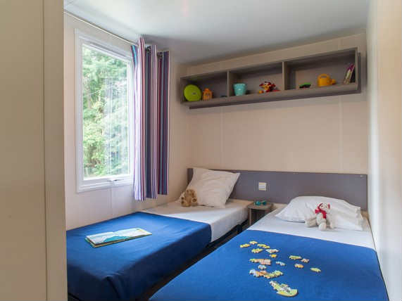 enfant_location_famille_quercy.jpg